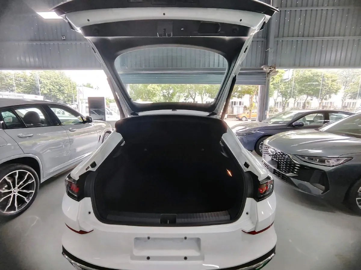 2025 Volkswagen Lamando 1.4T 150HP L4 7DCT,autocango,china used car exporter,china ev exporter,chinese used car exporter,chinese used ev exporter