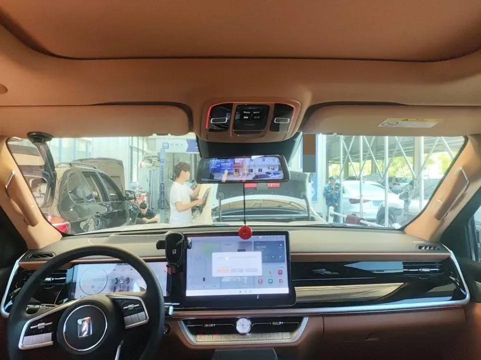 2023 Tank 500 2.0T 252HP L4 9AT PHEV 37.1KWH,autocango,china used car exporter,china ev exporter,chinese used car exporter,chinese used ev exporter