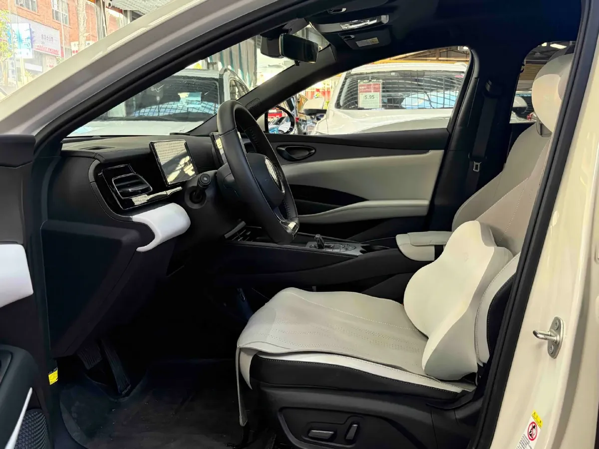 2024 BYD Seal 06 1.5L 101HP L4 E-CVT PHEV 15.87KWH,autocango,china used car exporter,china ev exporter,chinese used car exporter,chinese used ev exporter