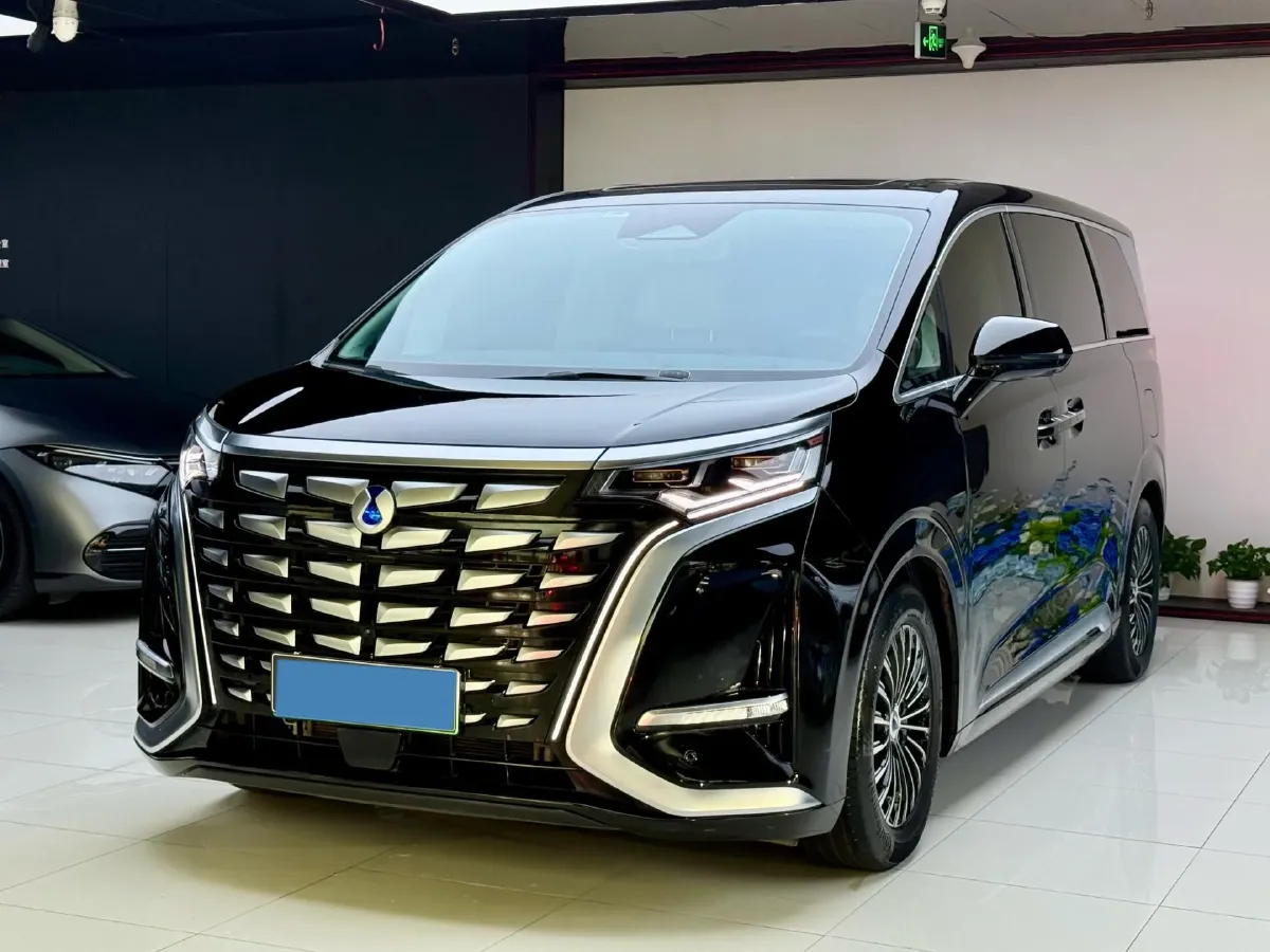 2024 Denza D9 1.5T 139HP L4 E-CVT PHEV 40KWH,autocango,china used car exporter,china ev exporter,chinese used car exporter,chinese used ev exporter