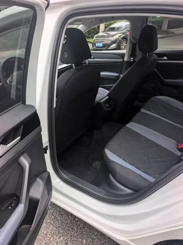 2023 Volkswagen Lavida 1.5L 110HP L4 6AT,autocango,china used car exporter,china ev exporter,chinese used car exporter,chinese used ev exporter