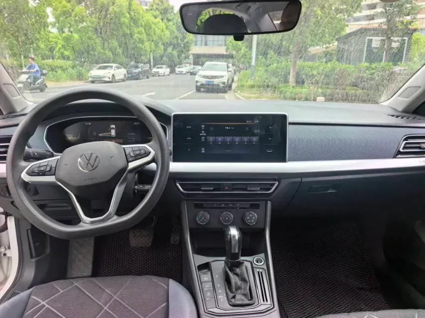2023 Volkswagen Lavida 1.5L 110HP L4 6AT,autocango,china used car exporter,china ev exporter,chinese used car exporter,chinese used ev exporter