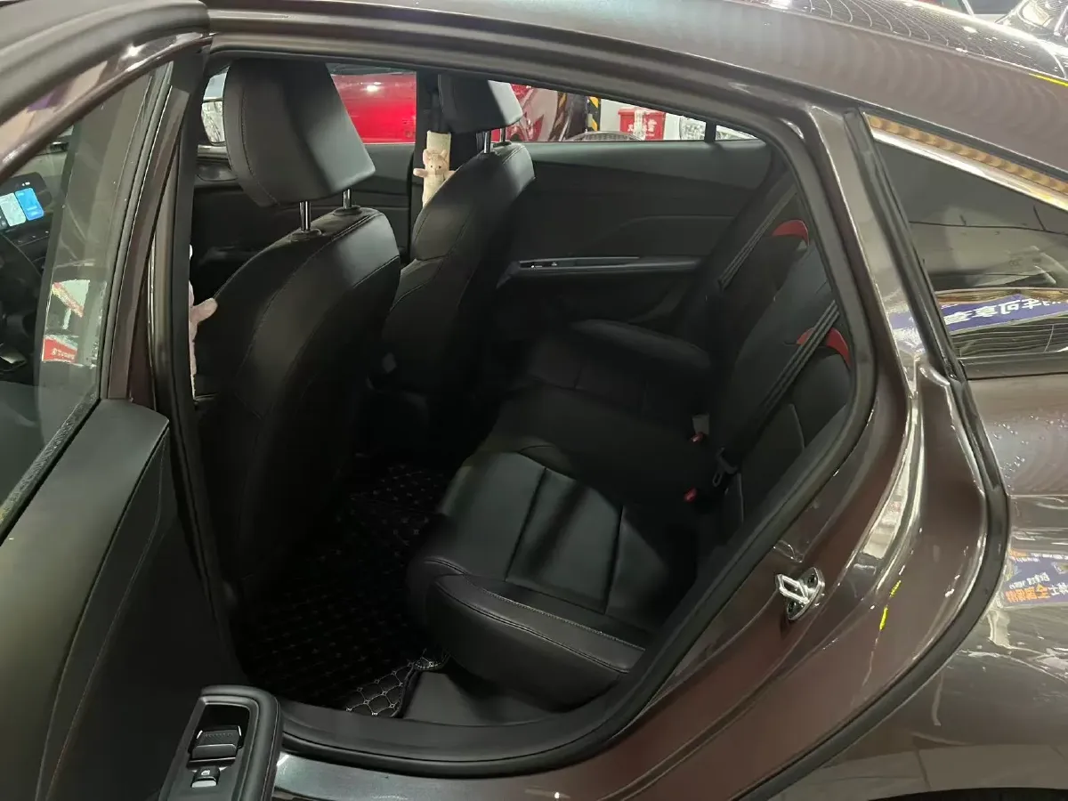 2025 MG 5 1.5L 129HP L4 CVT,autocango,china used car exporter,china ev exporter,chinese used car exporter,chinese used ev exporter