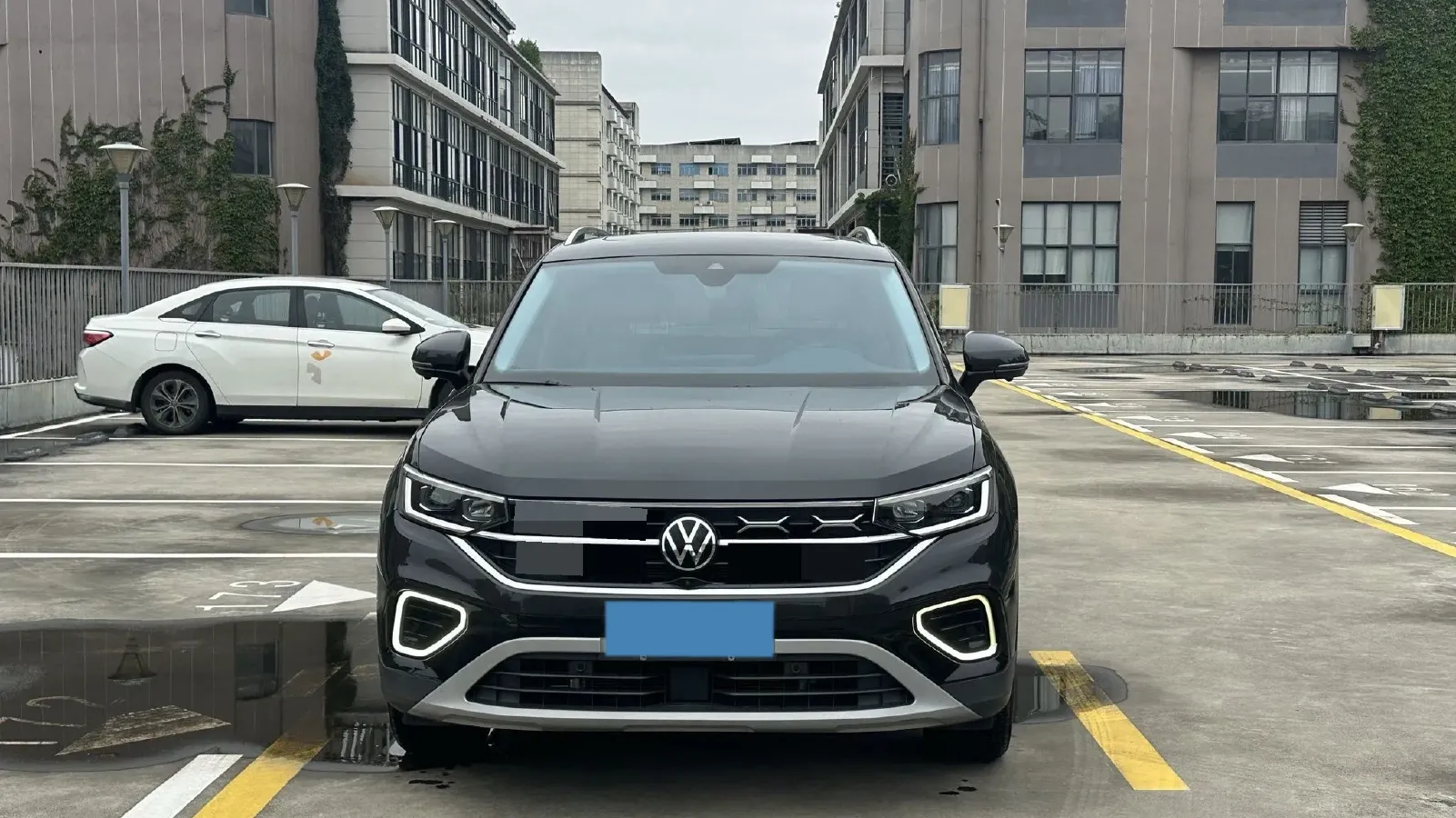 2023 Volkswagen Tayron 2.0T 186HP L4 7DCT,autocango,china used car exporter,china ev exporter,chinese used car exporter,chinese used ev exporter