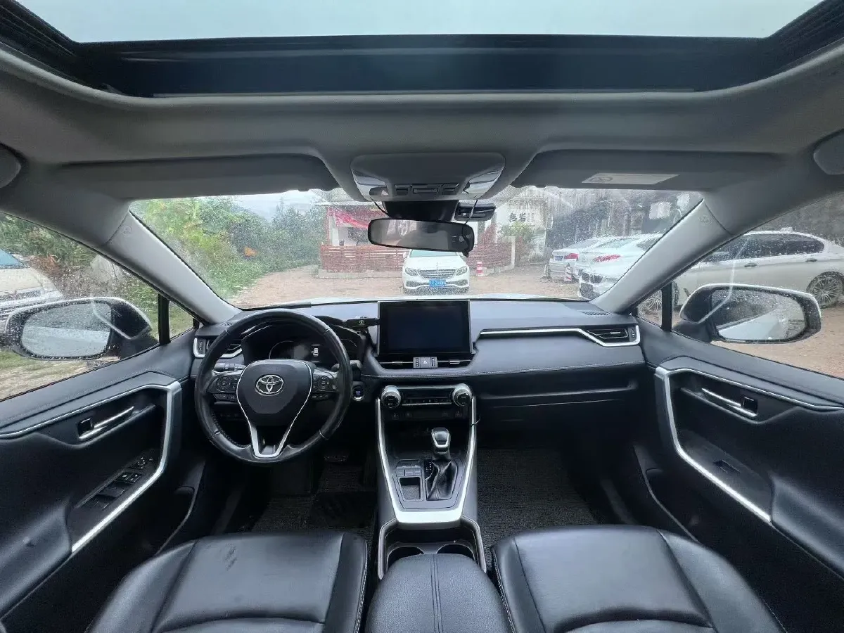 2022 Toyota RAV4 2.0L 171HP L4 CVT,autocango,china used car exporter,china ev exporter,chinese used car exporter,chinese used ev exporter