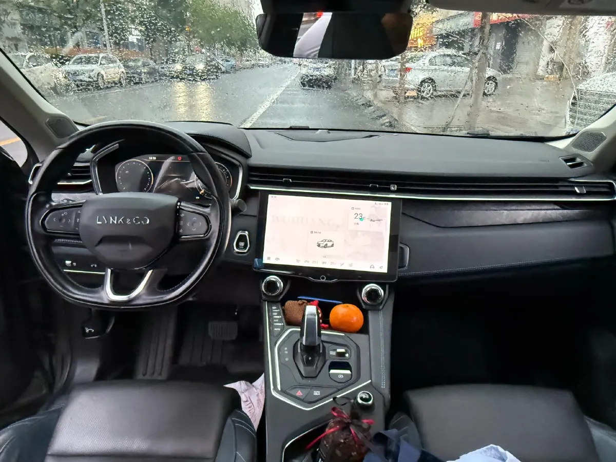 2020 LYNK&CO 05 2.0T 254HP L4 8AT,autocango,china used car exporter,china ev exporter,chinese used car exporter,chinese used ev exporter