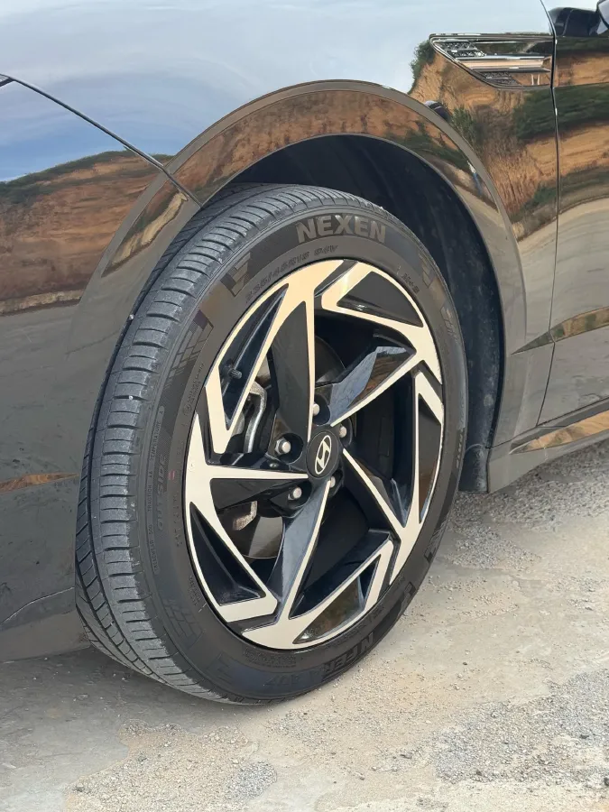 2024 Hyundai Sonata 1.5T 170HP L4 8AT,autocango,china used car exporter,china ev exporter,chinese used car exporter,chinese used ev exporter
