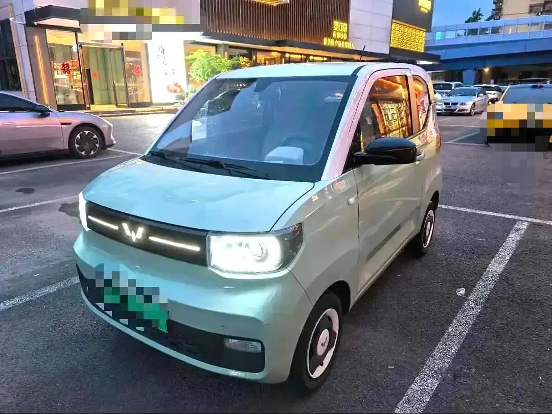 2022 WuLing HongGuang MINI EV BEV 9KWH,autocango,china used car exporter,china ev exporter,chinese used car exporter,chinese used ev exporter
