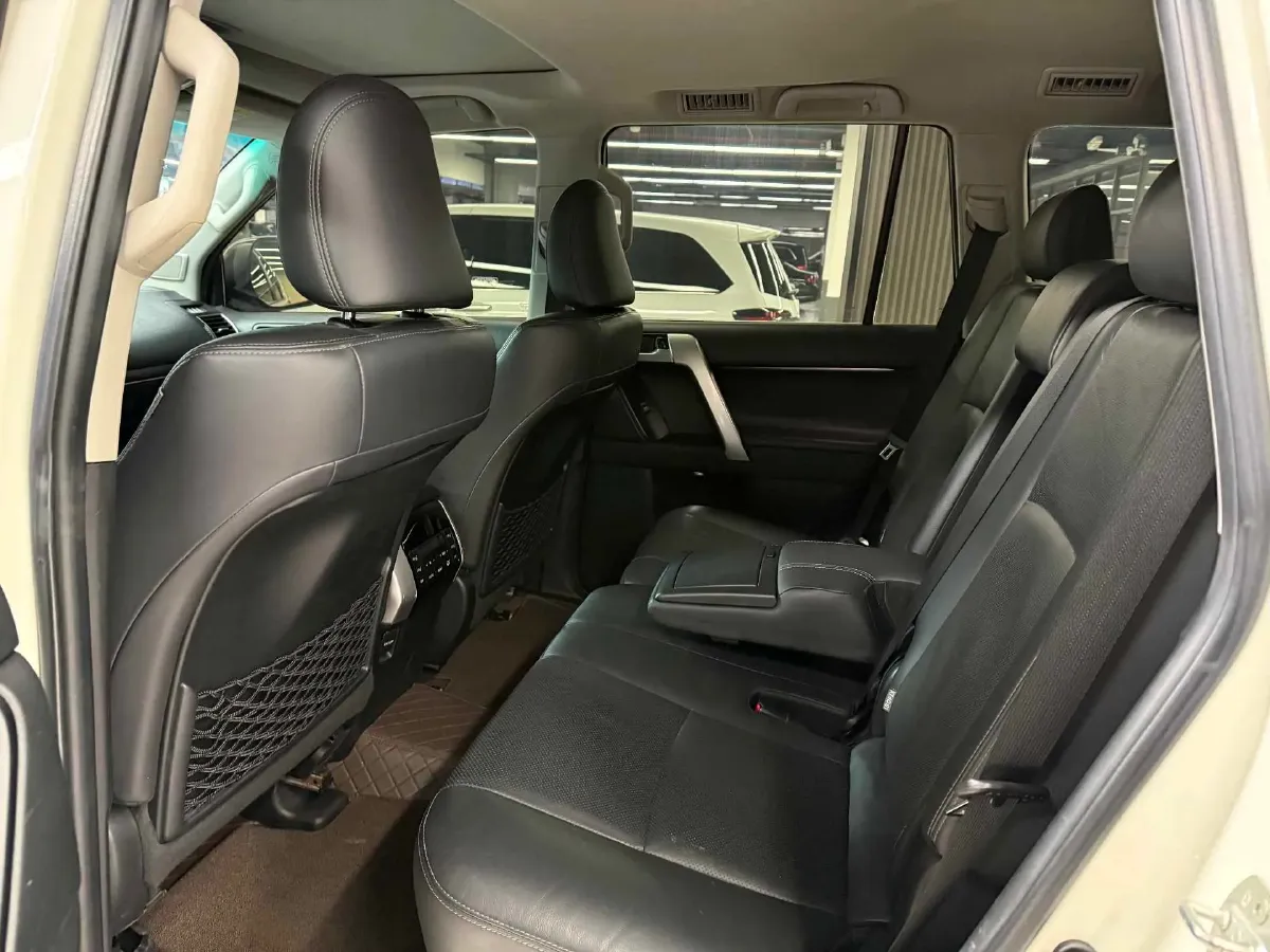 2019 Toyota Land Cruiser Prado 3.5L 280HP V6 6AT,autocango,china used car exporter,china ev exporter,chinese used car exporter,chinese used ev exporter
