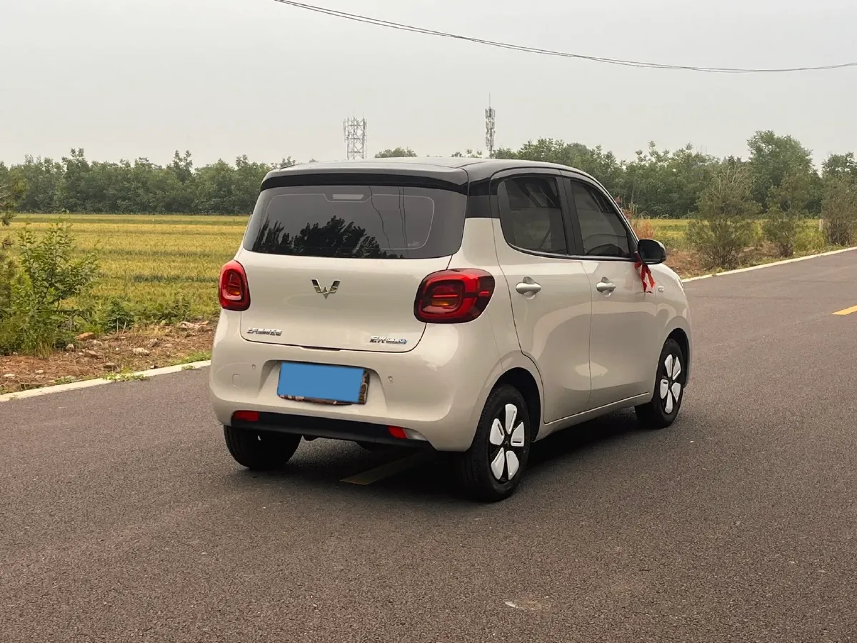 2025 WuLing HongGuang MINI EV BEV 16.2KWH,autocango,china used car exporter,china ev exporter,chinese used car exporter,chinese used ev exporter