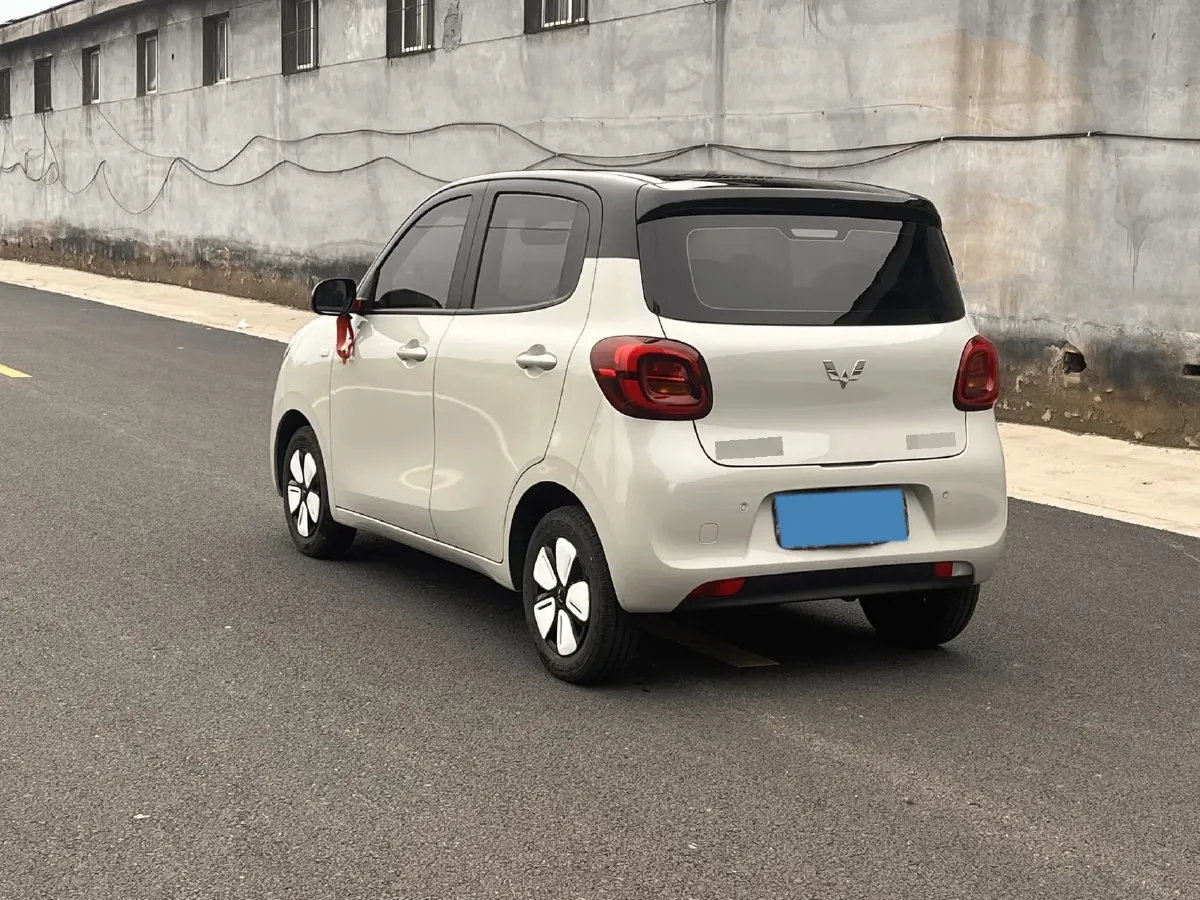 2025 WuLing HongGuang MINI EV BEV 16.2KWH,autocango,china used car exporter,china ev exporter,chinese used car exporter,chinese used ev exporter