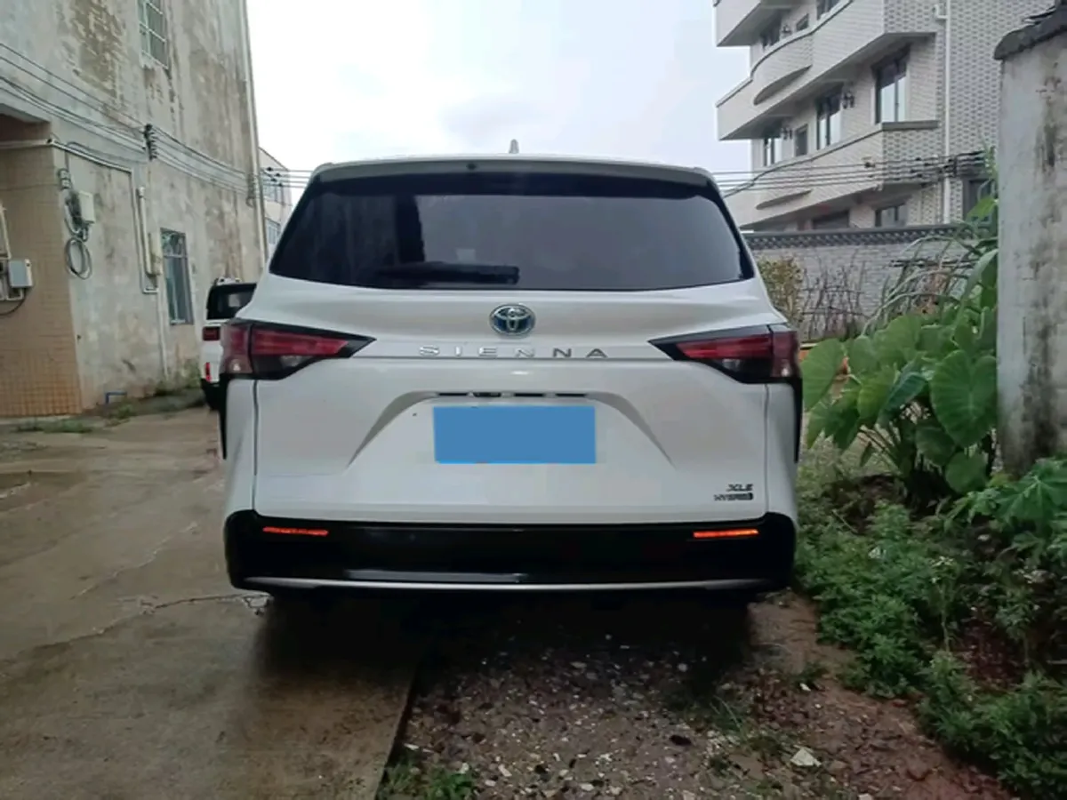 2021 Toyota Sienna 2.5L 192HP L4 E-CVT Hybrid,autocango,china used car exporter,china ev exporter,chinese used car exporter,chinese used ev exporter