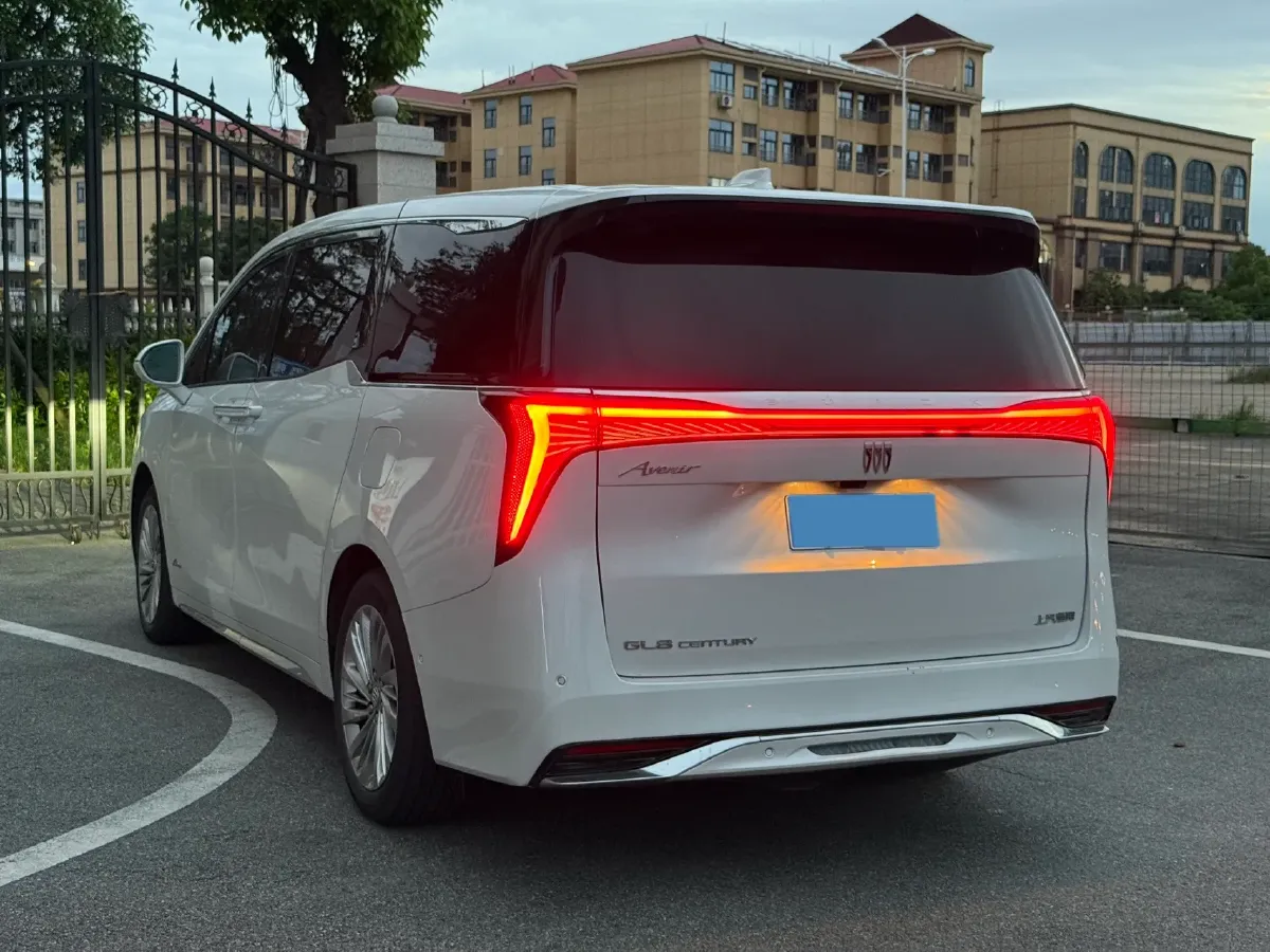 2023 Buick Century 2.0T 237HP L4 9AT,autocango,china used car exporter,china ev exporter,chinese used car exporter,chinese used ev exporter