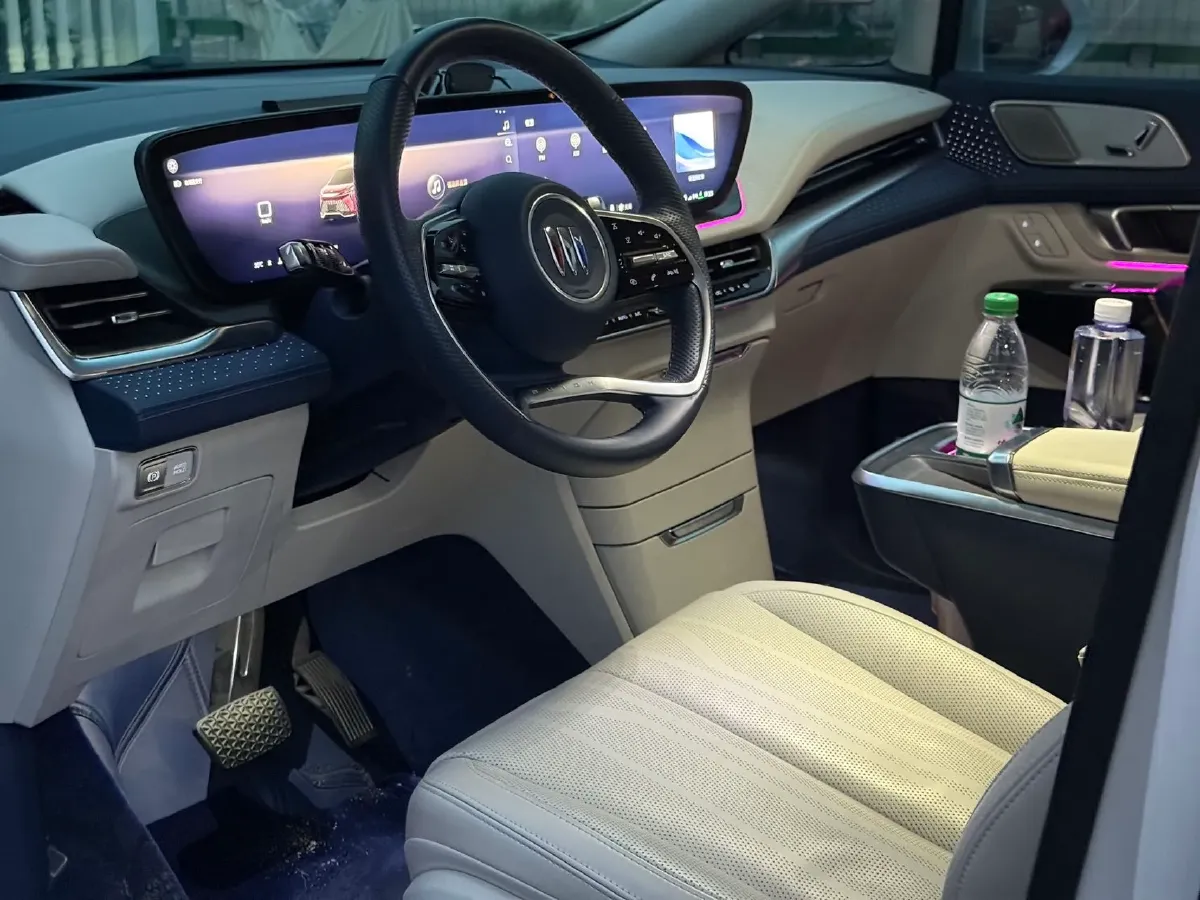 2023 Buick Century 2.0T 237HP L4 9AT,autocango,china used car exporter,china ev exporter,chinese used car exporter,chinese used ev exporter