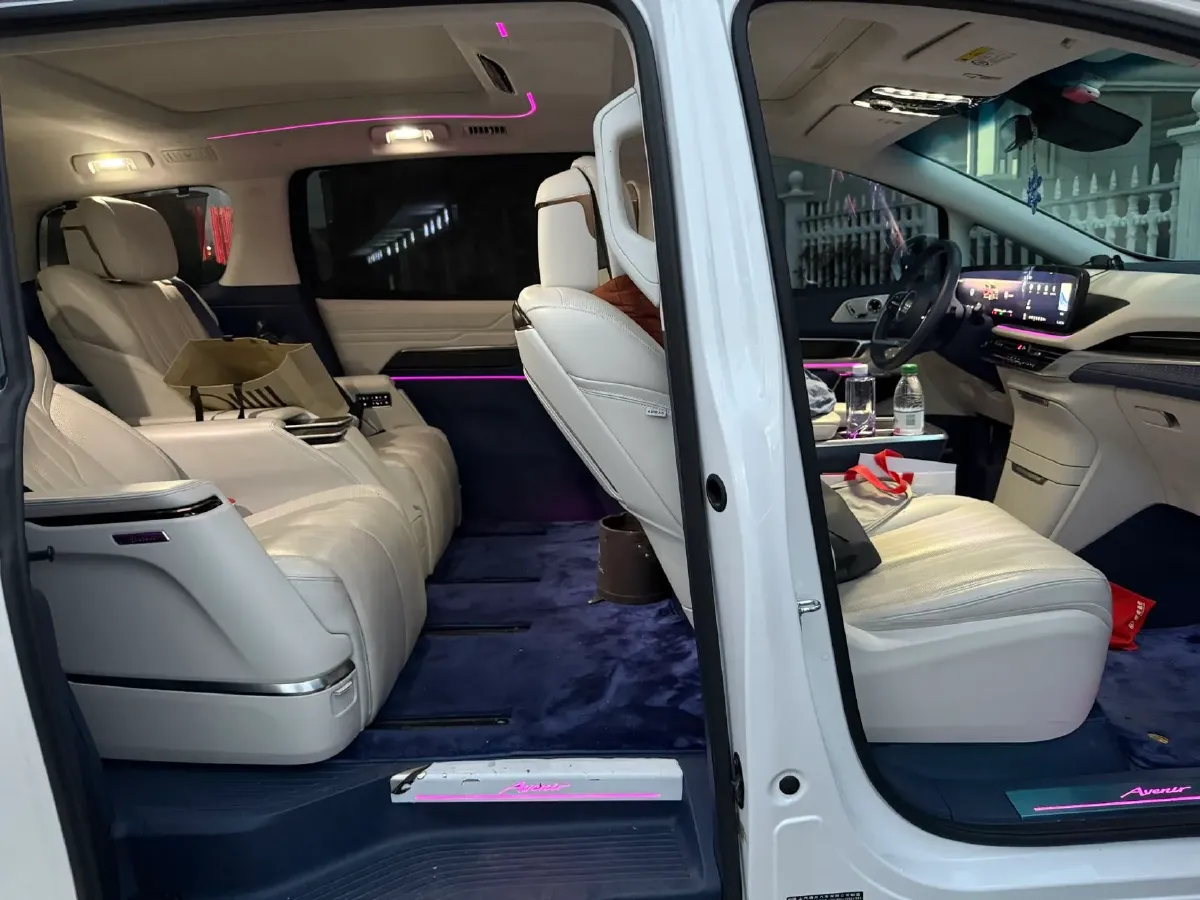 2023 Buick Century 2.0T 237HP L4 9AT,autocango,china used car exporter,china ev exporter,chinese used car exporter,chinese used ev exporter