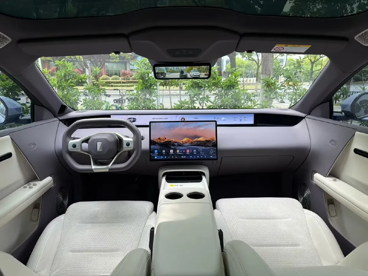 2025 Avatr 06 REEV 156HP REEV,autocango,china used car exporter,china ev exporter,chinese used car exporter,chinese used ev exporter