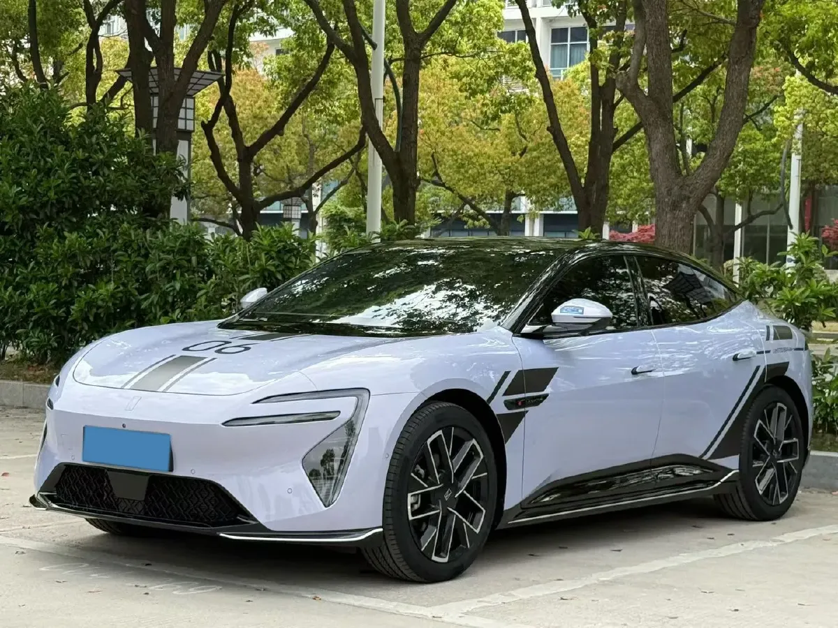 2025 Avatr 06 REEV 156HP REEV,autocango,china used car exporter,china ev exporter,chinese used car exporter,chinese used ev exporter