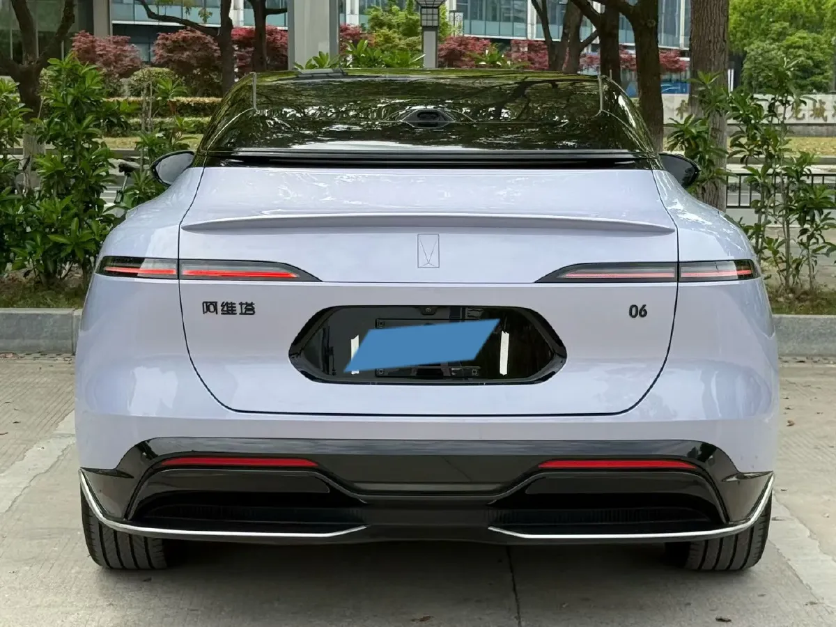 2025 Avatr 06 REEV 156HP REEV,autocango,china used car exporter,china ev exporter,chinese used car exporter,chinese used ev exporter