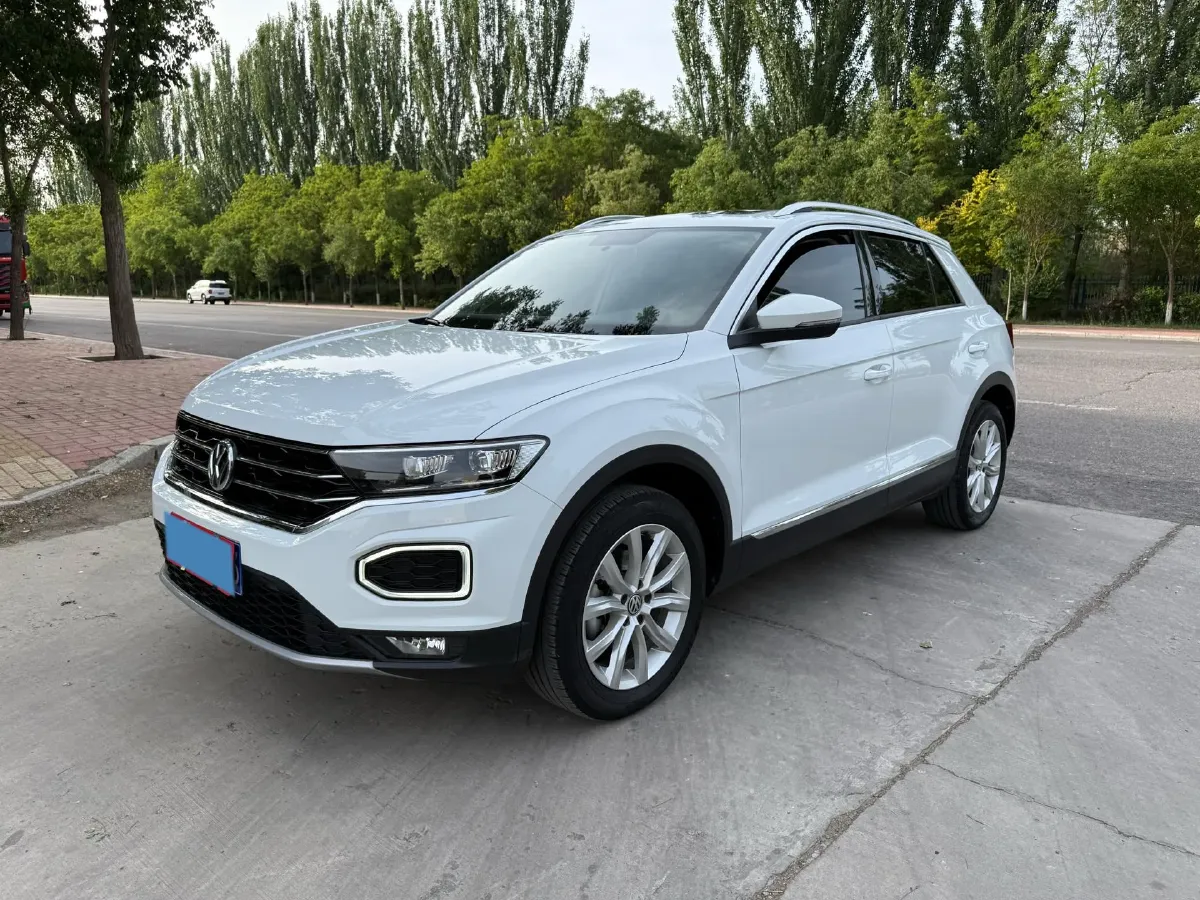 2020 Volkswagen T-Roc 1.4T 150HP L4 7DCT,autocango,china used car exporter,china ev exporter,chinese used car exporter,chinese used ev exporter
