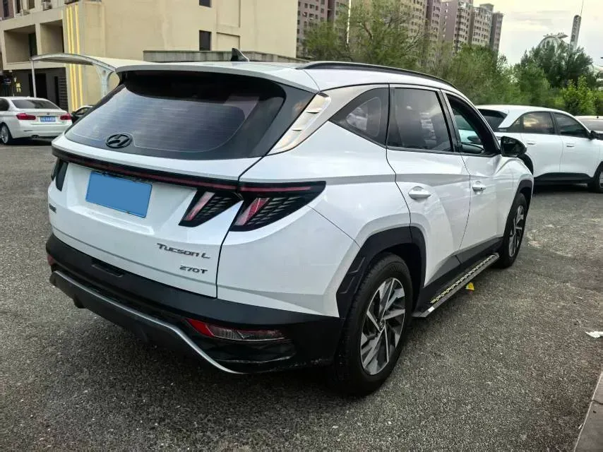 2023 Hyundai Tucson 1.5T 200HP L4 8AT,autocango,china used car exporter,china ev exporter,chinese used car exporter,chinese used ev exporter