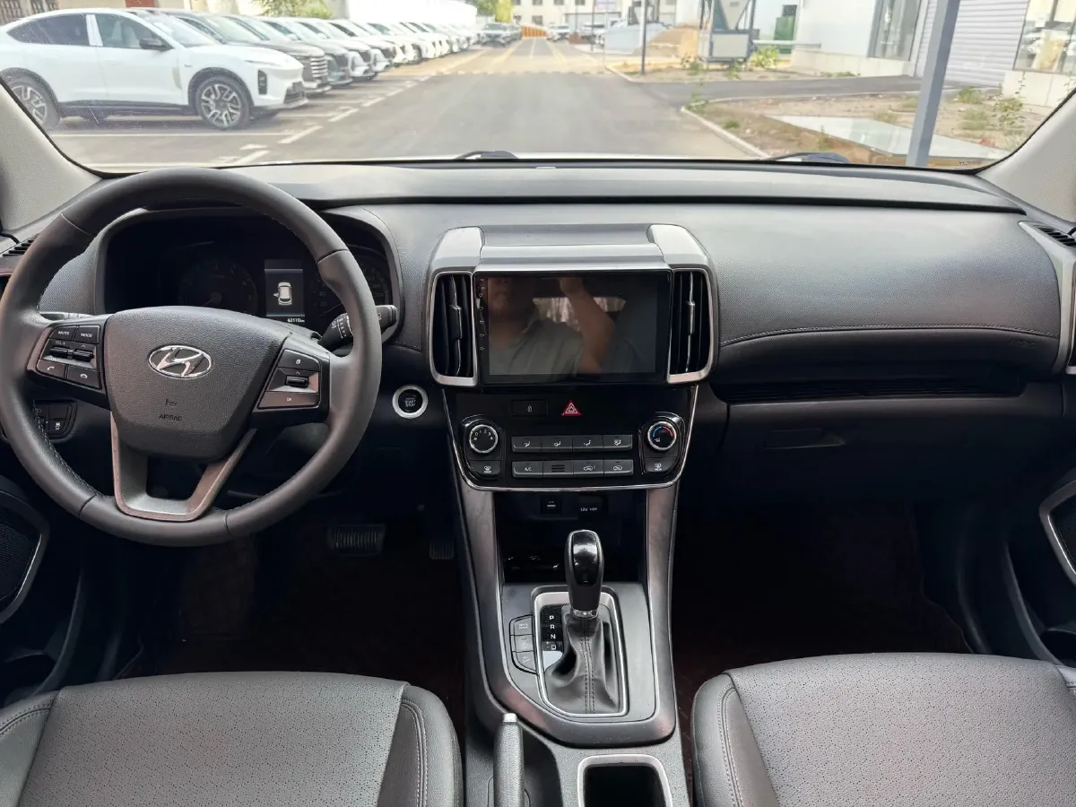 2019 Hyundai ix35 2.0L 160HP L4 6AT,autocango,china used car exporter,china ev exporter,chinese used car exporter,chinese used ev exporter