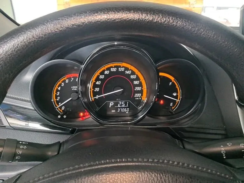 2022 Toyota Yaris L 1.5L 112HP L4 CVT,autocango,china used car exporter,china ev exporter,chinese used car exporter,chinese used ev exporter