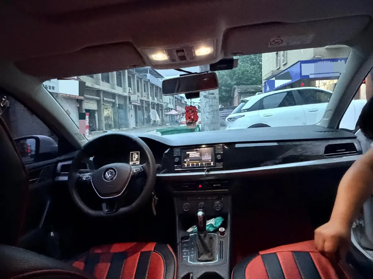 2019 Volkswagen Sagitar 1.2T 116HP L4 7DCT,autocango,china used car exporter,china ev exporter,chinese used car exporter,chinese used ev exporter
