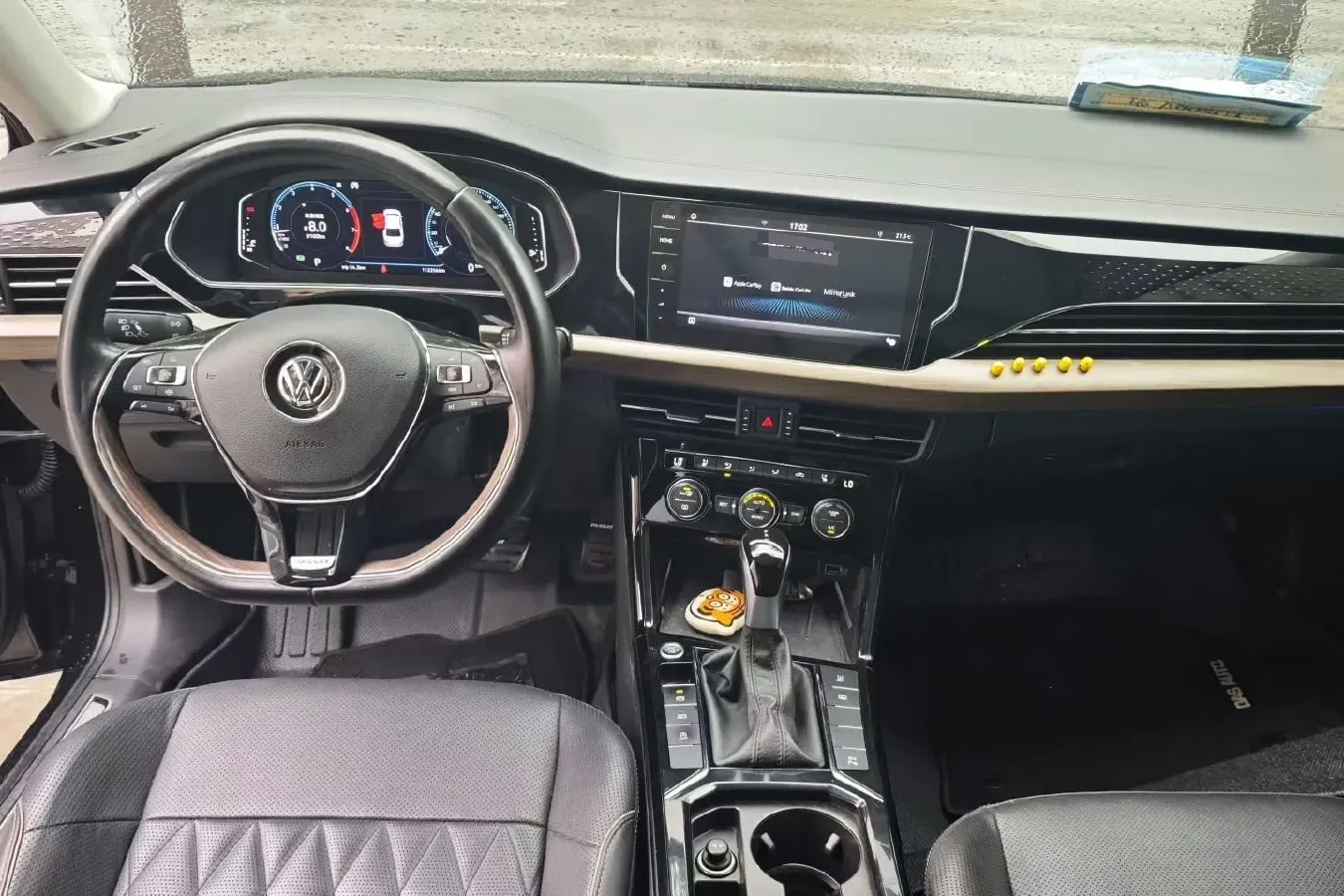 2019 Volkswagen Passat 2.0T 220HP L4 7DCT,autocango,china used car exporter,china ev exporter,chinese used car exporter,chinese used ev exporter