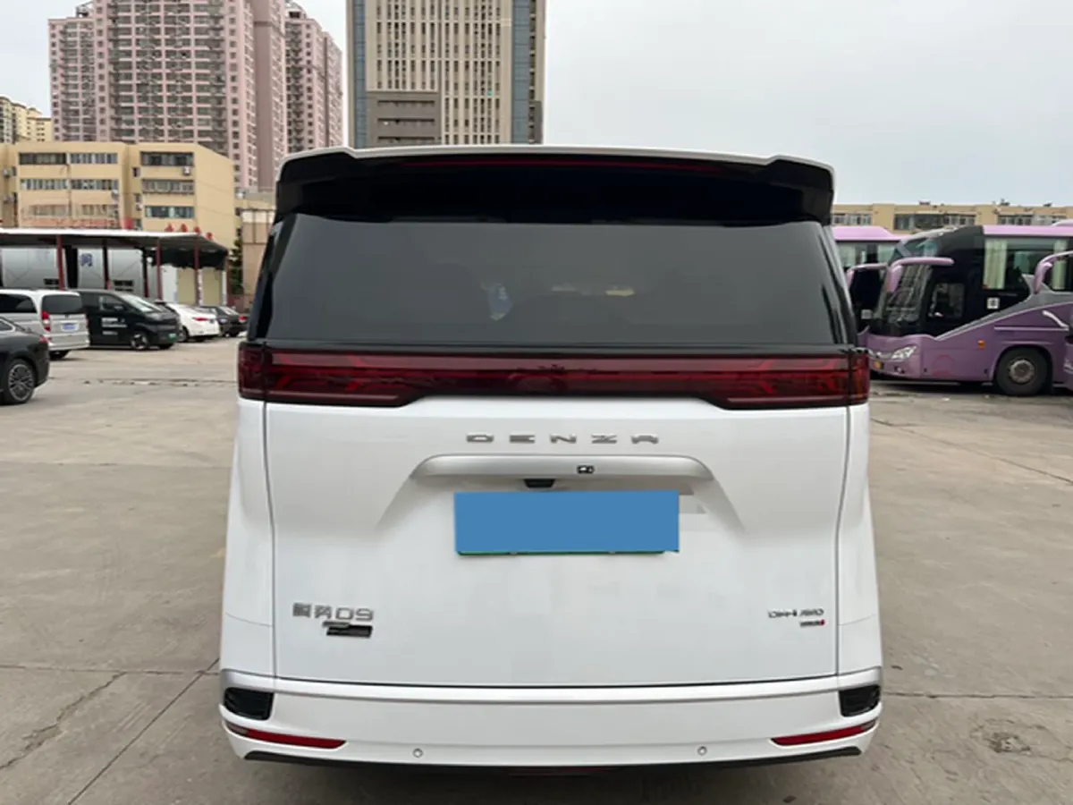 2025 Denza D9 1.5T 156HP L4 E-CVT PHEV 40KWH,autocango,china used car exporter,china ev exporter,chinese used car exporter,chinese used ev exporter