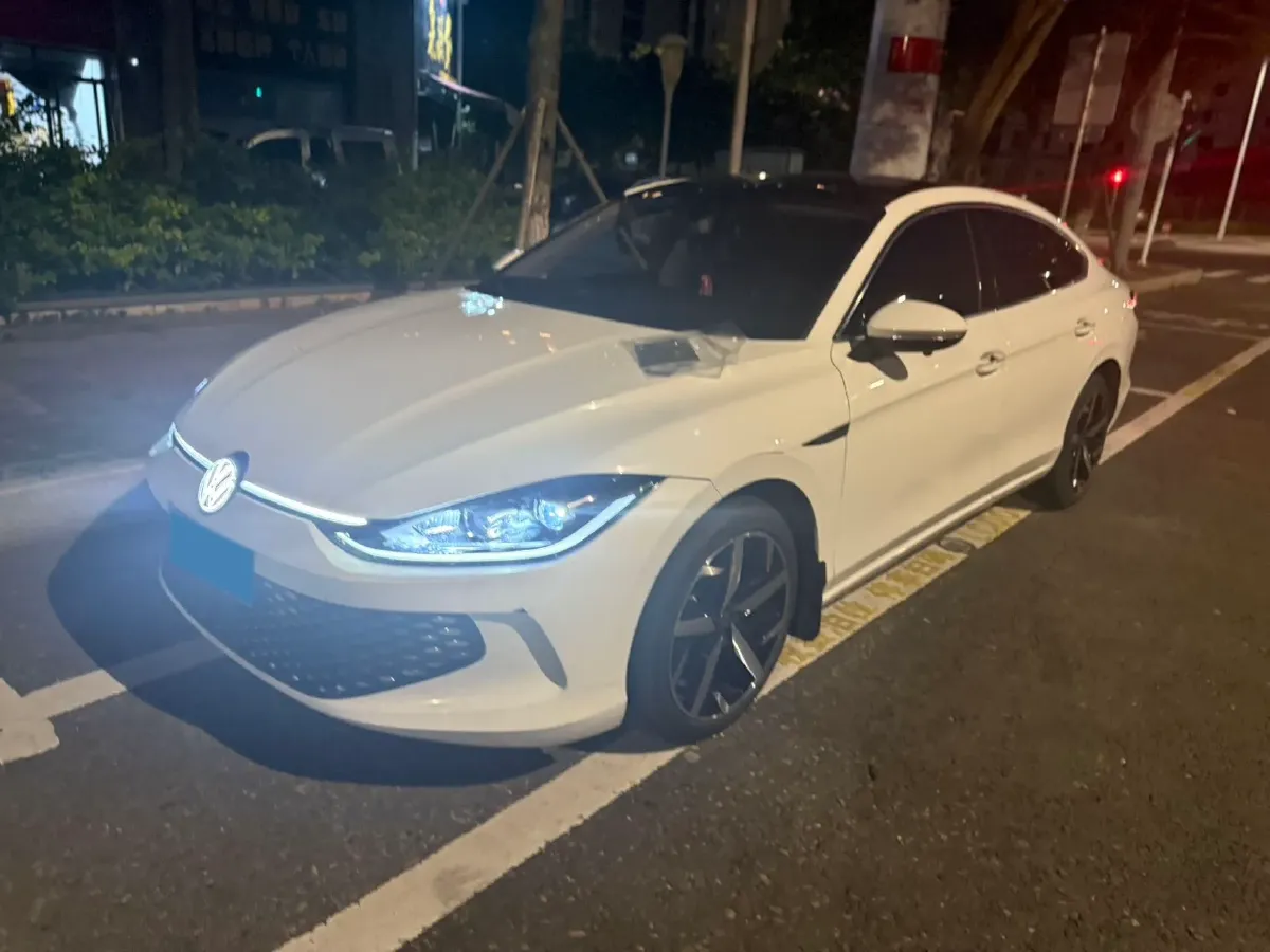 2023 Volkswagen Lamando 1.4T 150HP L4 7DCT,autocango,china used car exporter,china ev exporter,chinese used car exporter,chinese used ev exporter