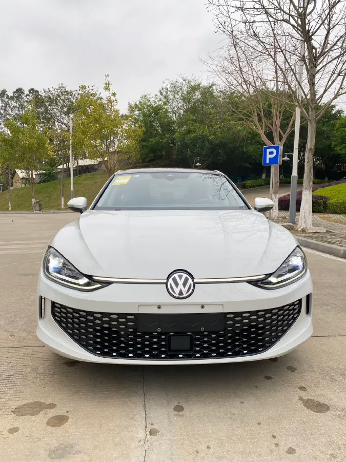 2023 Volkswagen Lamando 1.4T 150HP L4 7DCT,autocango,china used car exporter,china ev exporter,chinese used car exporter,chinese used ev exporter