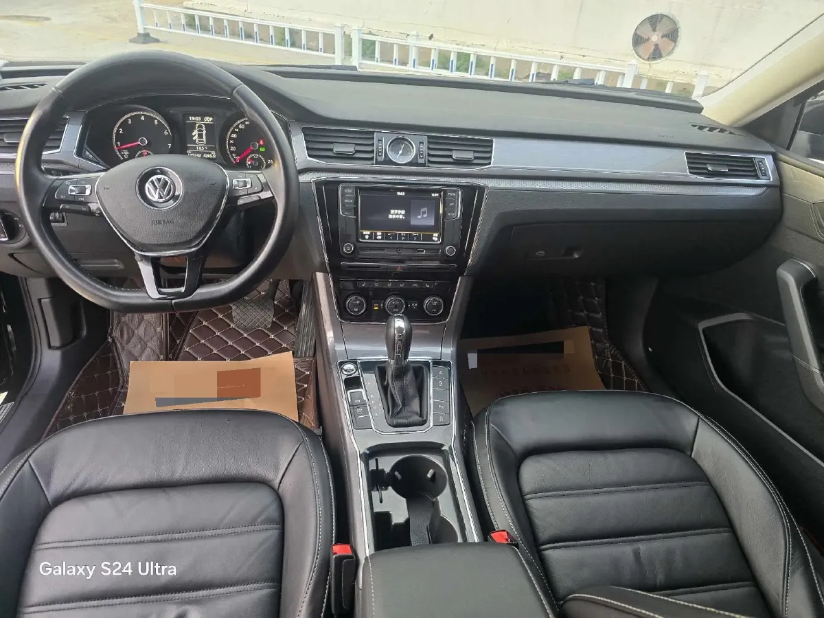 2017 Volkswagen Passat 1.8T 180HP L4 7DCT,autocango,china used car exporter,china ev exporter,chinese used car exporter,chinese used ev exporter