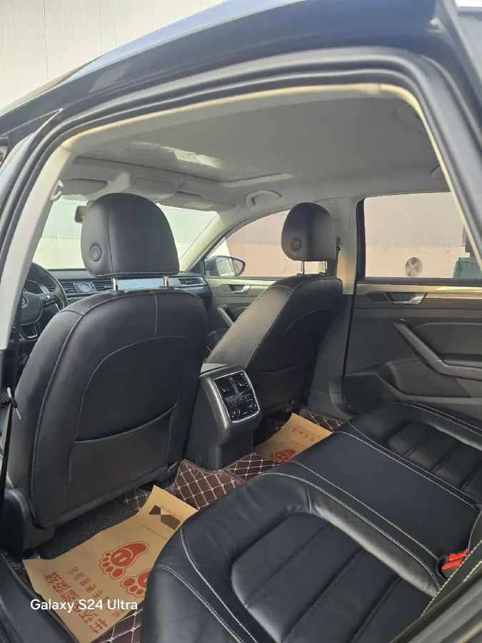 2017 Volkswagen Passat 1.8T 180HP L4 7DCT,autocango,china used car exporter,china ev exporter,chinese used car exporter,chinese used ev exporter