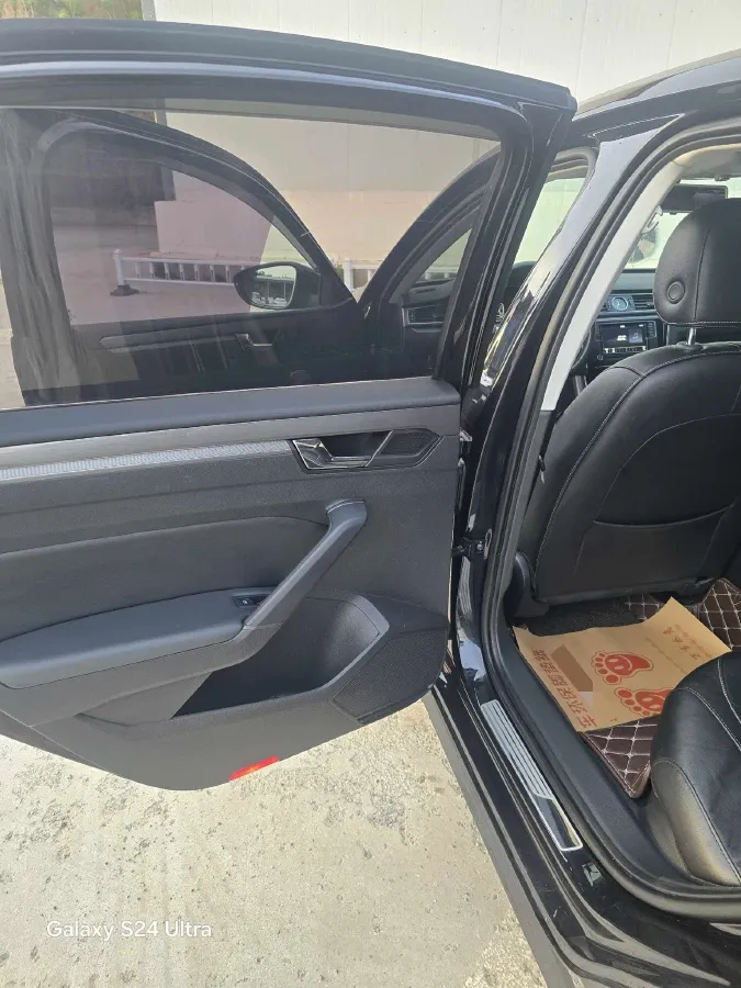 2017 Volkswagen Passat 1.8T 180HP L4 7DCT,autocango,china used car exporter,china ev exporter,chinese used car exporter,chinese used ev exporter