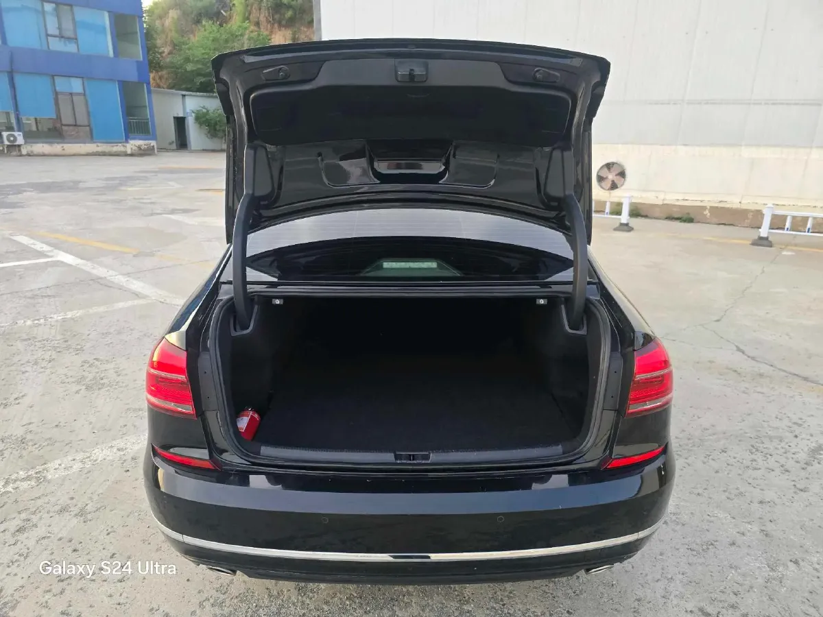 2017 Volkswagen Passat 1.8T 180HP L4 7DCT,autocango,china used car exporter,china ev exporter,chinese used car exporter,chinese used ev exporter