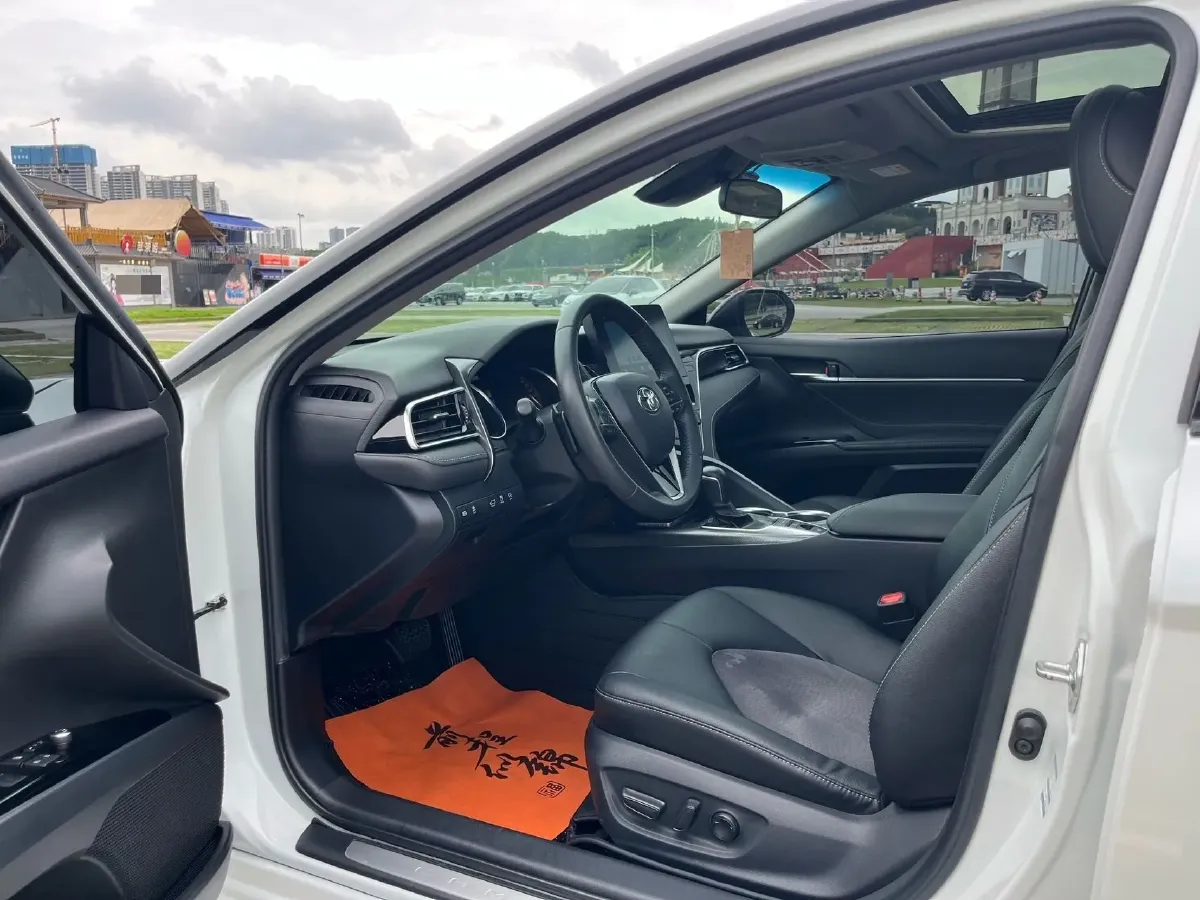 2021 Toyota Camry 2.0L 178HP L4 CVT,autocango,china used car exporter,china ev exporter,chinese used car exporter,chinese used ev exporter