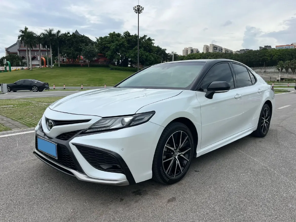 2021 Toyota Camry 2.0L 178HP L4 CVT,autocango,china used car exporter,china ev exporter,chinese used car exporter,chinese used ev exporter