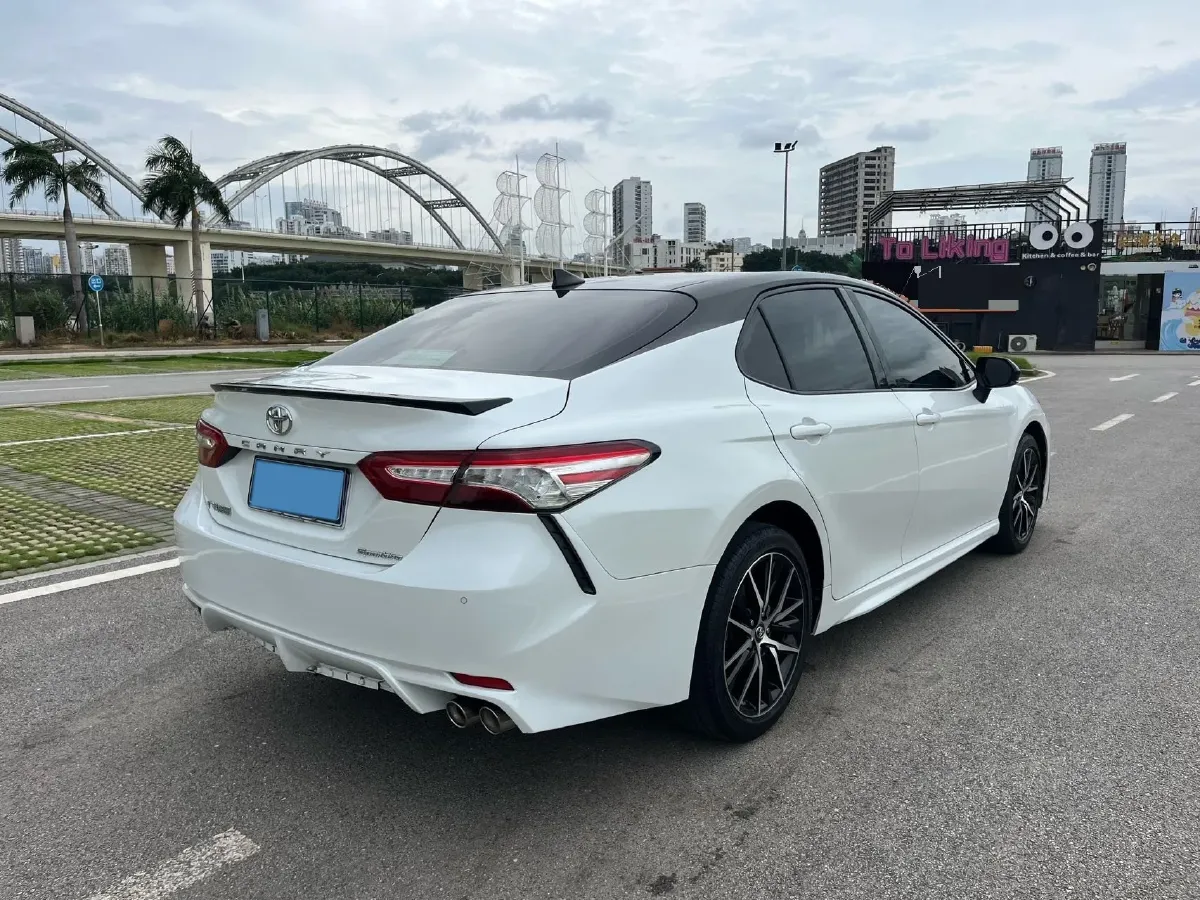 2021 Toyota Camry 2.0L 178HP L4 CVT,autocango,china used car exporter,china ev exporter,chinese used car exporter,chinese used ev exporter