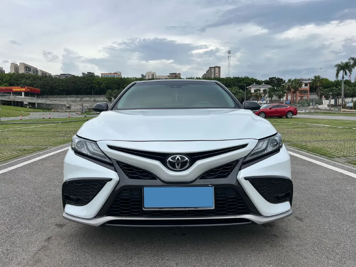 2021 Toyota Camry 2.0L 178HP L4 CVT,autocango,china used car exporter,china ev exporter,chinese used car exporter,chinese used ev exporter