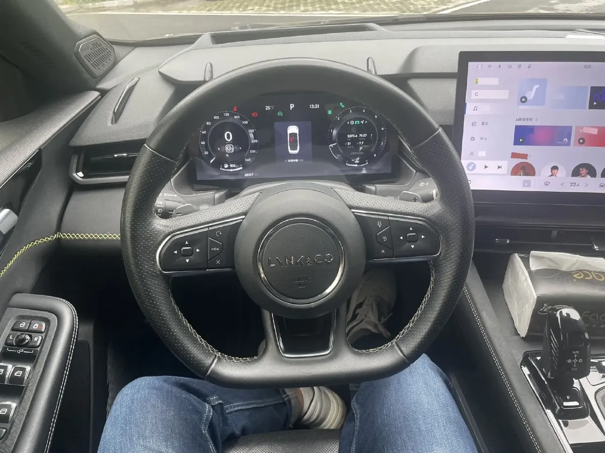 2023 LYNK&CO 03 2.0T 254HP L4 7DCT,autocango,china used car exporter,china ev exporter,chinese used car exporter,chinese used ev exporter