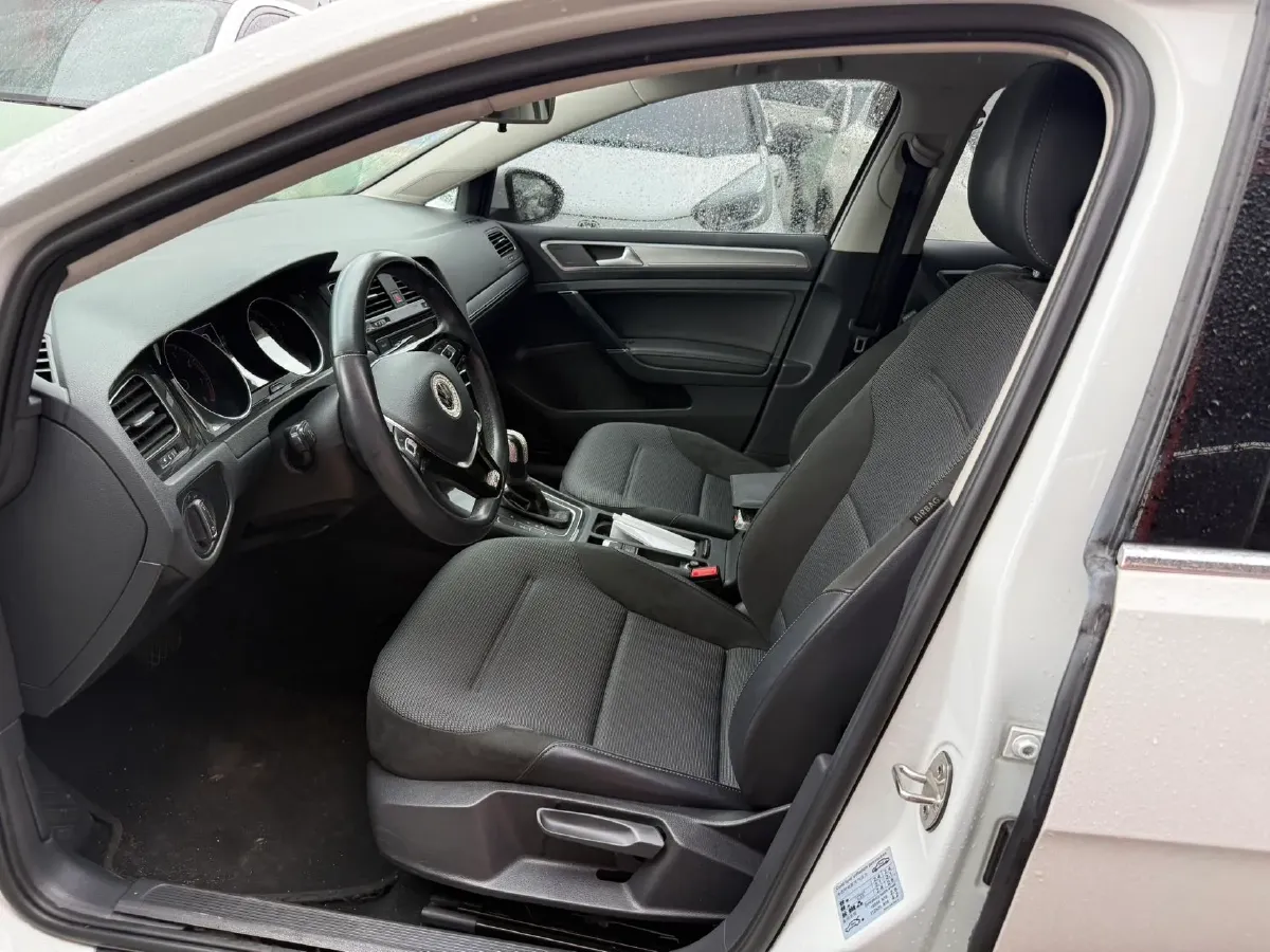 2018 Volkswagen Golf 1.4T 131HP L4 7DCT,autocango,china used car exporter,china ev exporter,chinese used car exporter,chinese used ev exporter