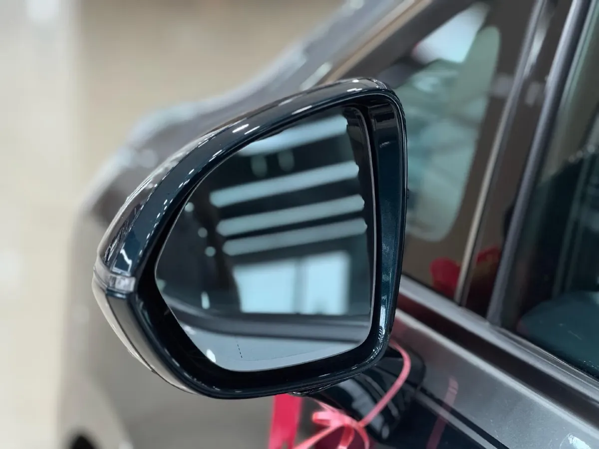 2023 Buick Century 2.0T 237HP L4 9AT,autocango,china used car exporter,china ev exporter,chinese used car exporter,chinese used ev exporter