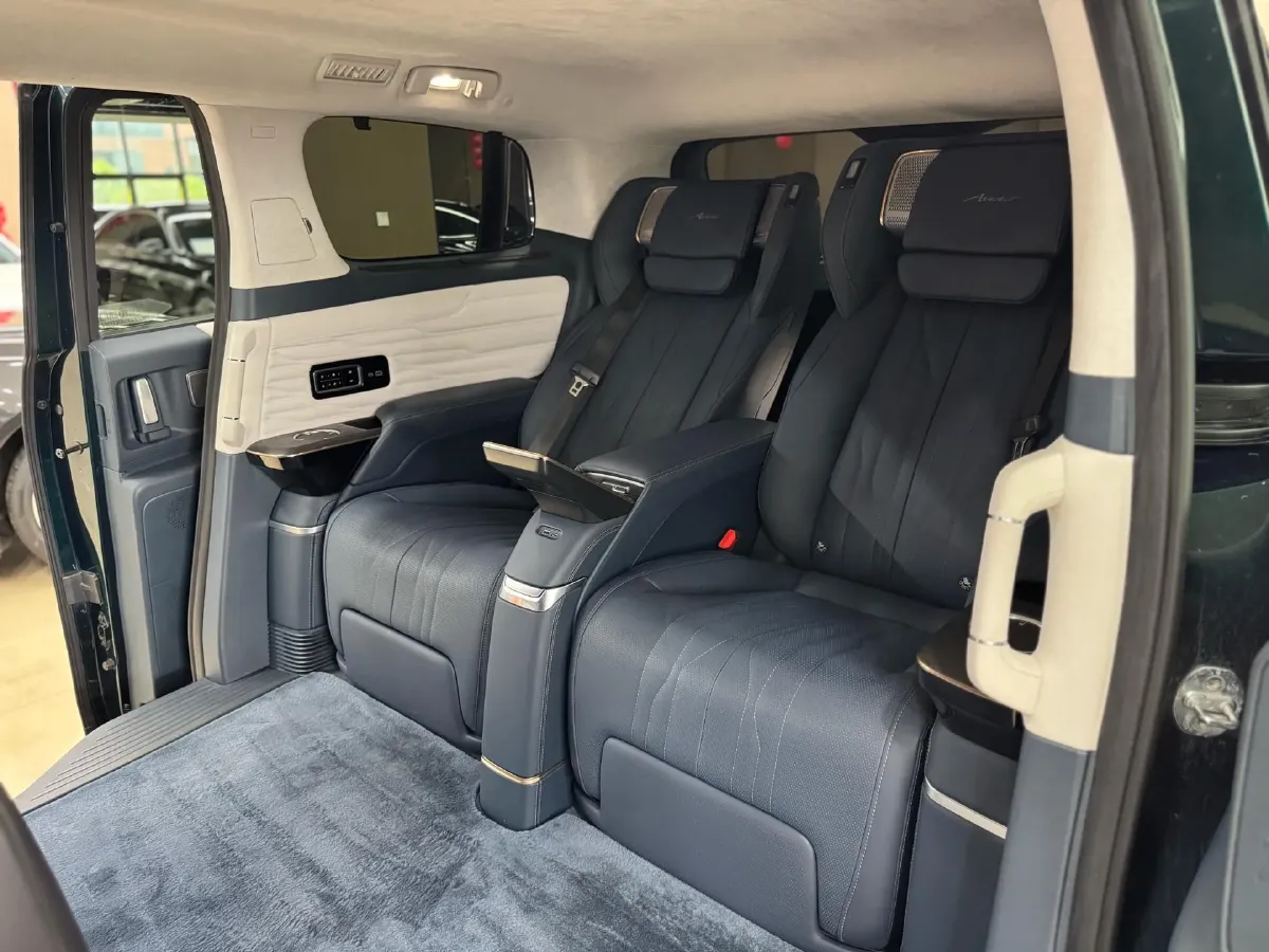 2023 Buick Century 2.0T 237HP L4 9AT,autocango,china used car exporter,china ev exporter,chinese used car exporter,chinese used ev exporter