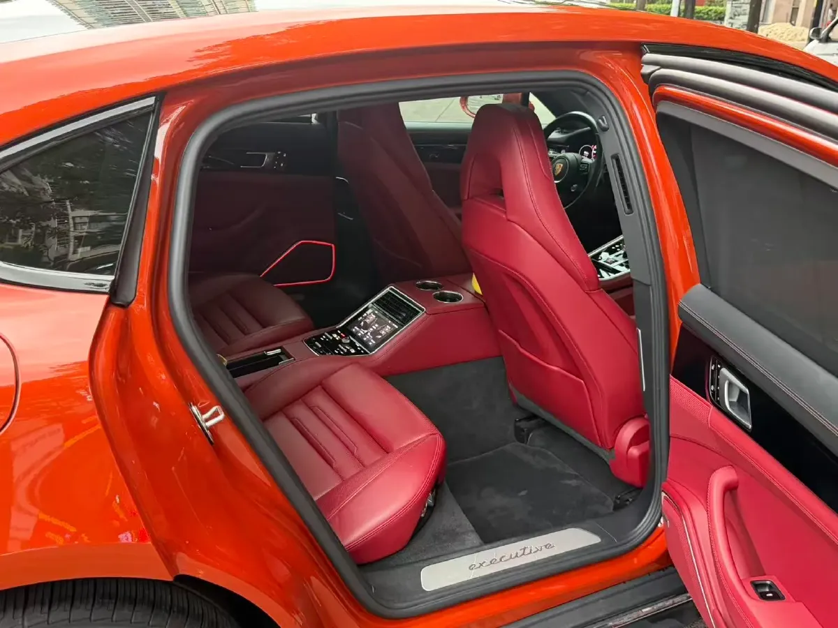 2021 Porsche Panamera 2.9T 330HP V6 8DCT,autocango,china used car exporter,china ev exporter,chinese used car exporter,chinese used ev exporter