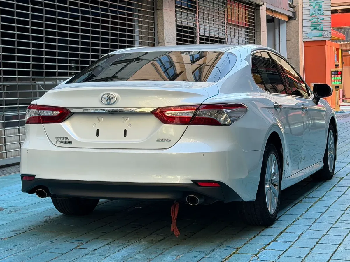 2018 Toyota Camry 2.0L 169HP L4 6AT,autocango,china used car exporter,china ev exporter,chinese used car exporter,chinese used ev exporter