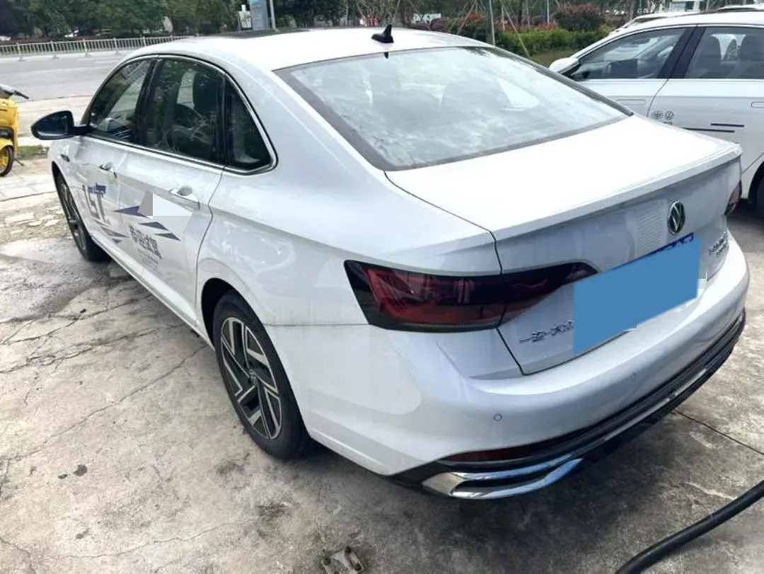 2024 Volkswagen Sagitar 1.5T 160HP L4 7DCT,autocango,china used car exporter,china ev exporter,chinese used car exporter,chinese used ev exporter