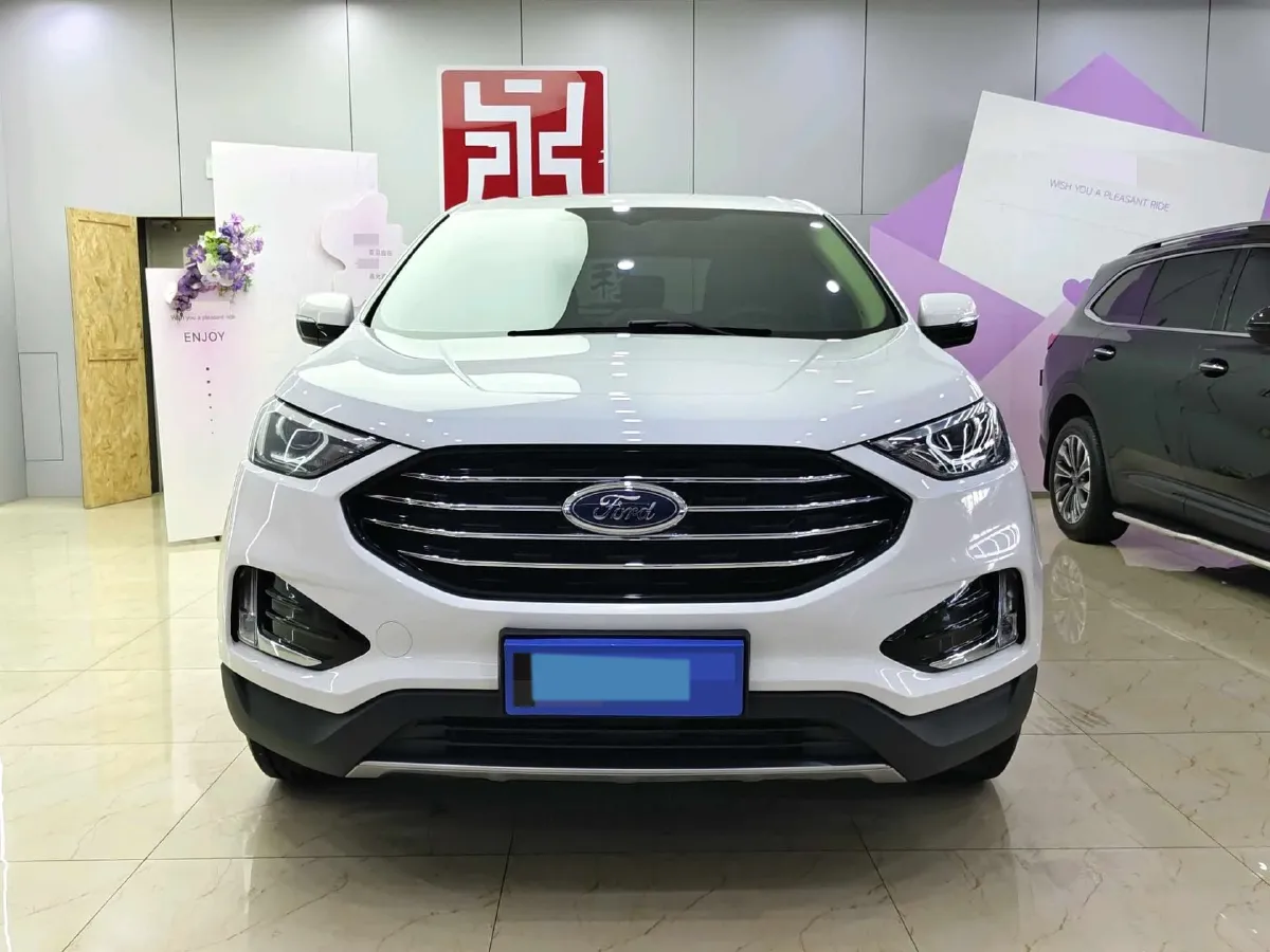 2021 Ford Edge 2.0T 245HP L4 8AT,autocango,china used car exporter,china ev exporter,chinese used car exporter,chinese used ev exporter