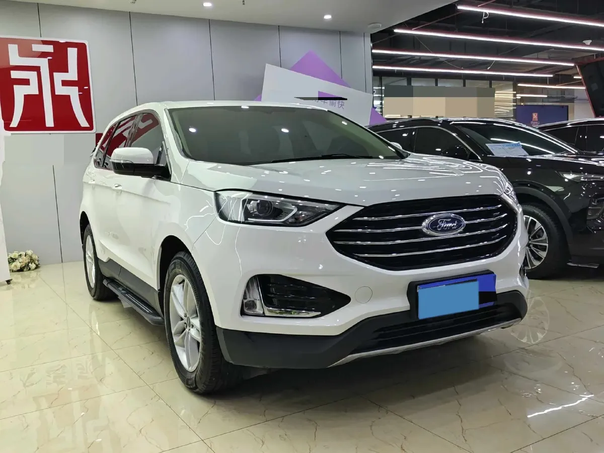 2021 Ford Edge 2.0T 245HP L4 8AT,autocango,china used car exporter,china ev exporter,chinese used car exporter,chinese used ev exporter