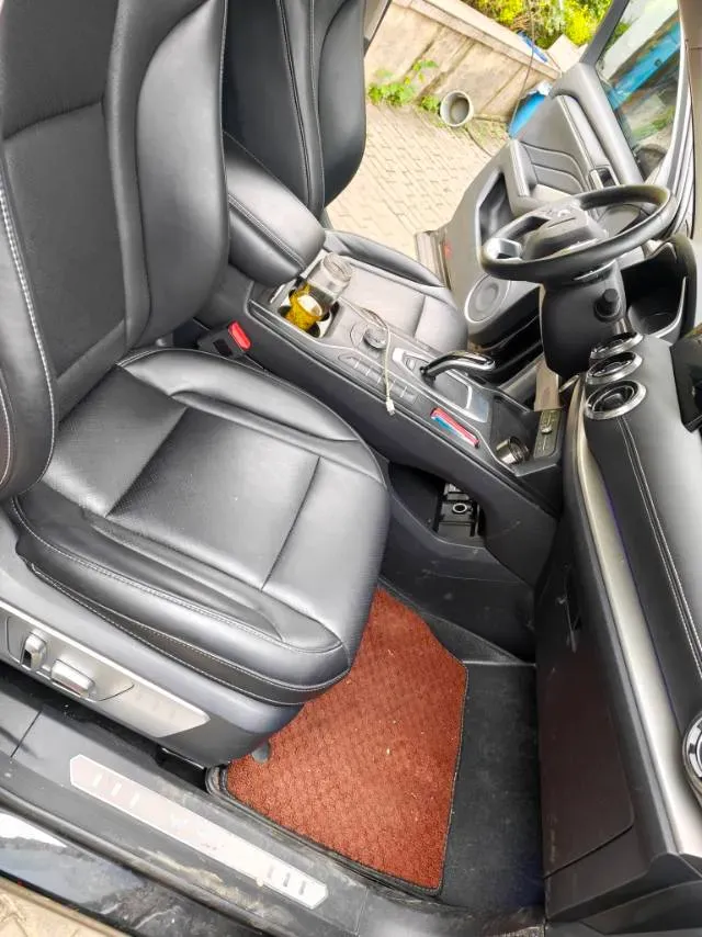 2021 WEY VV6 2.0T 227HP L4 7DCT,autocango,china used car exporter,china ev exporter,chinese used car exporter,chinese used ev exporter