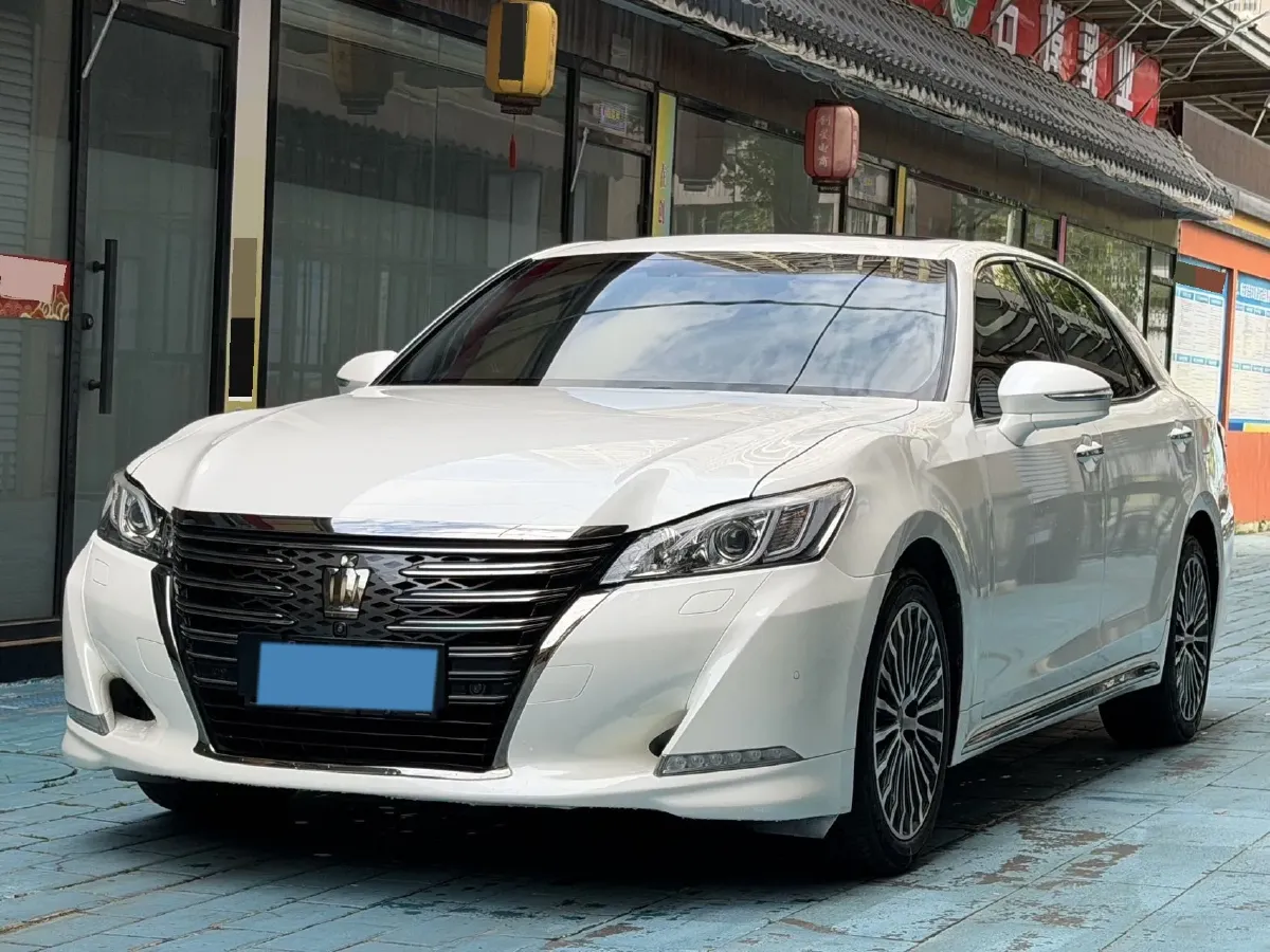 2018 Toyota Highlander 2.0T 220HP L4 6AT,autocango,china used car exporter,china ev exporter,chinese used car exporter,chinese used ev exporter